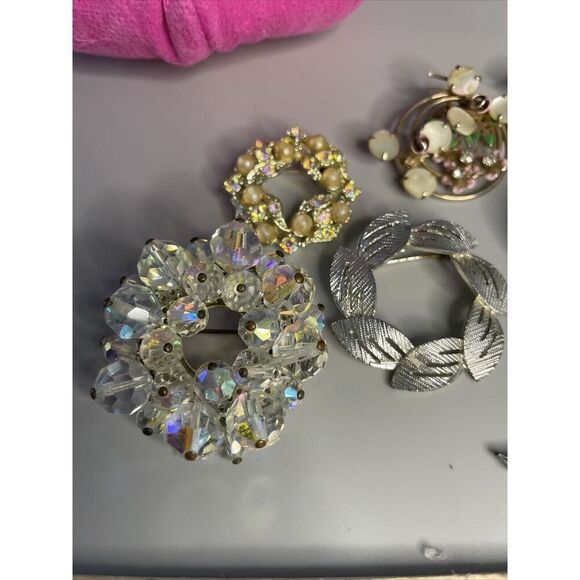 Estate Brooch Pins Mixed Lot of 12 Pieces Dog Butterfly Rhinestones Amber Glass - Picture 2 of 5